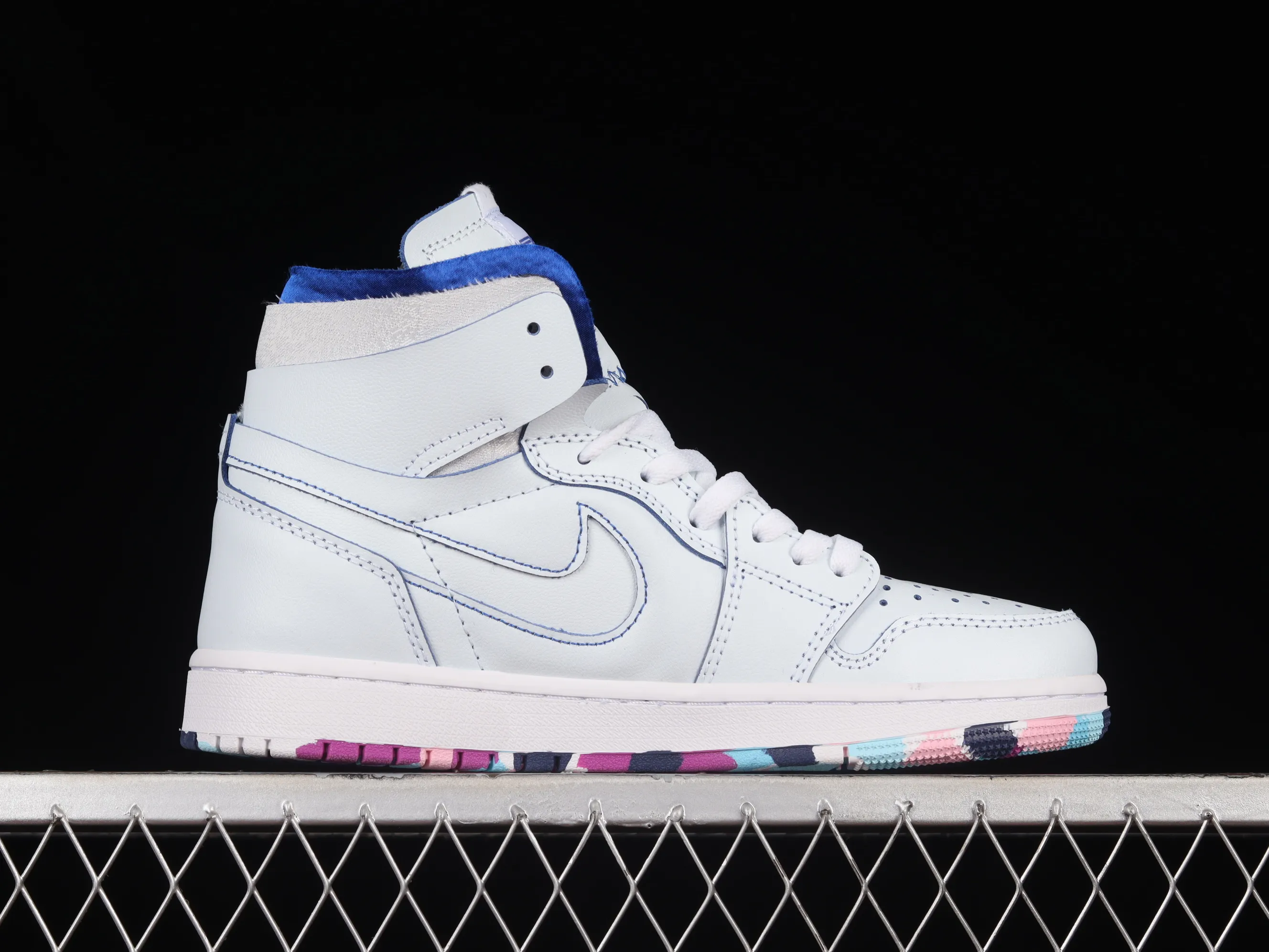 All categories Air Jordan Jordan series basketball shoes Air Jordan 1 High Air Jordan 1 Zoom CMFT "25 Years in China" AJ1 Joe 1 25th anniversary limited scratch-off high-top basketball shoes DX6036-111
